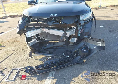 2022 Jeep Compass Limited 4X4 z USA, uszkodzony, nr VIN 3C4NJDCB9NT100731